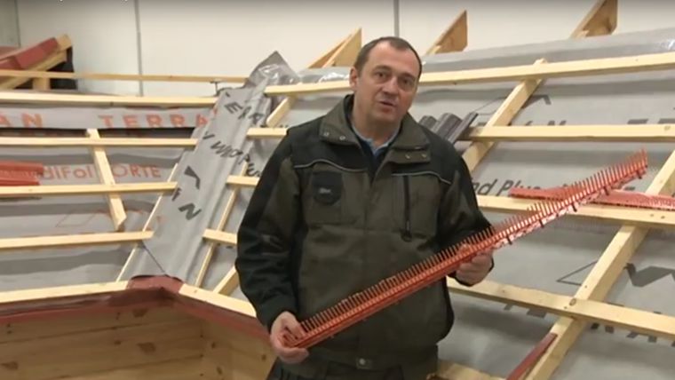 Češalj za Zatvaranje